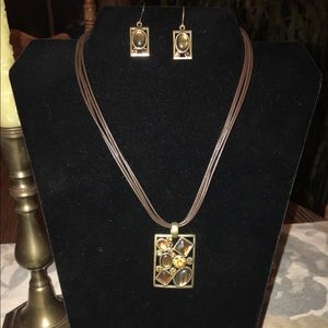 Necklace and earrings set